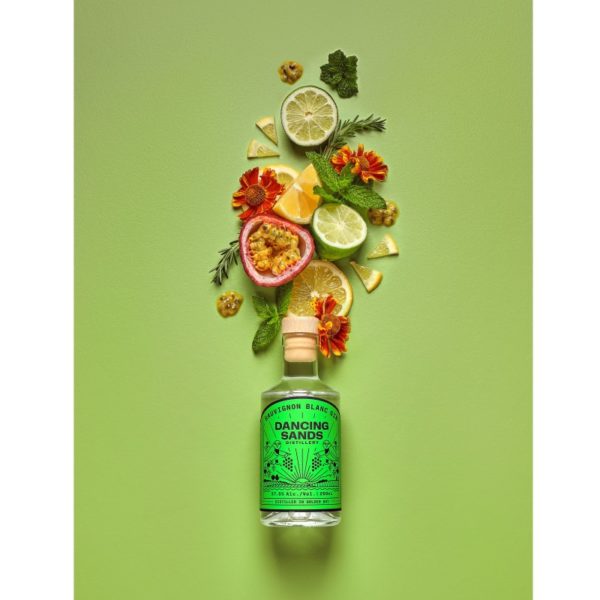 Flavoured Dancing Sands Sauvignon Blanc Gin 200ml