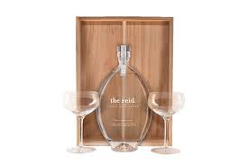 Classic The REID Vodka w Martini Glasses
